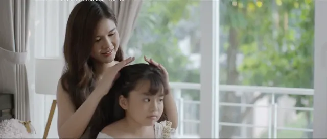 Mùa hoa tìm lại - Tập 19: Một phút sơ sểnh, Lệ bị vợ Đồng dắt mũi hòng giành lại con với Đồng - Ảnh 26. Mùa hoa tìm lại - Tập 19: Một phút sơ sểnh, Lệ bị vợ Đồng dắt mũi hòng giành lại con với Đồng - Ảnh 26.