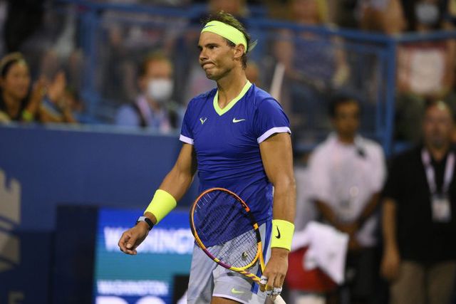 Rafael Nadal trở lại quê hương tham vấn bác sĩ - Ảnh 1.