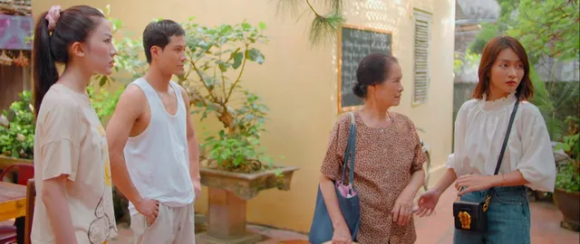 Loạt đồ xứng danh tiểu thư siêu chảnh của phim 11 tháng 5 ngày - Ảnh 15. Loạt đồ xứng danh tiểu thư siêu chảnh của phim 11 tháng 5 ngày - Ảnh 15.