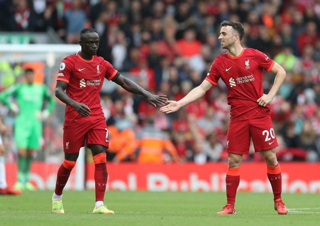 Liverpool 2-0 Burnley: 3 điểm thuyết phục - Ảnh 1.