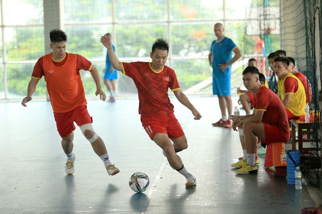 ĐT futsal Việt Nam chốt danh sách lên đường sang Tây Ban Nha tập huấn - Ảnh 2.
