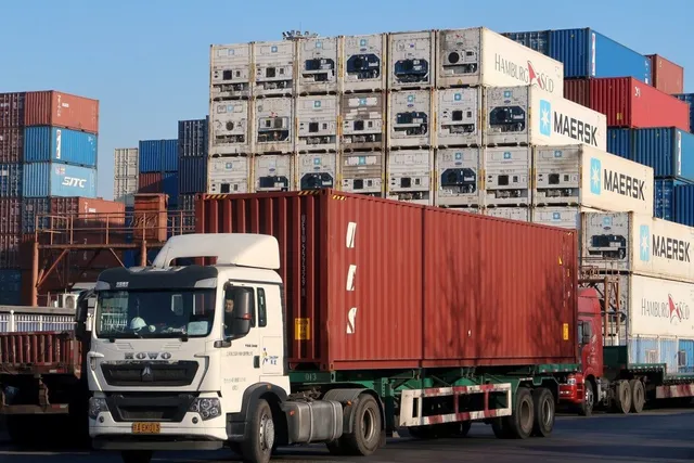 Kinh tế châu Á đối mặt với nhiều thách thức từ biến thể Delta - Ảnh 4. Kinh tế châu Á đối mặt với nhiều thách thức từ biến thể Delta - Ảnh 4.