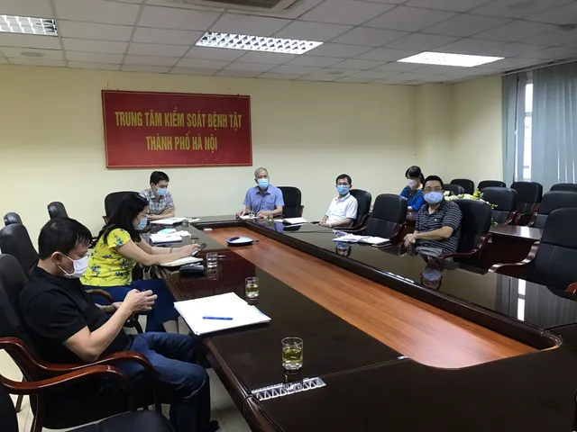 Hà Nội sẽ lấy 300.000 mẫu xét nghiệm SARS-CoV-2 tại khu vực và nhóm người nguy cơ cao - Ảnh 1. Hà Nội sẽ lấy 300.000 mẫu xét nghiệm SARS-CoV-2 tại khu vực và nhóm người nguy cơ cao - Ảnh 1.