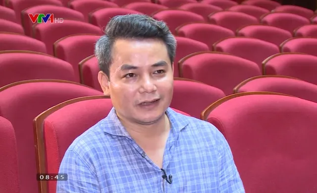 NSƯT Mai Nguyên: Tôi vào vai Khang không có ý để bất kỳ ai soi vào - Ảnh 2. NSƯT Mai Nguyên: Tôi vào vai Khang không có ý để bất kỳ ai soi vào - Ảnh 2.