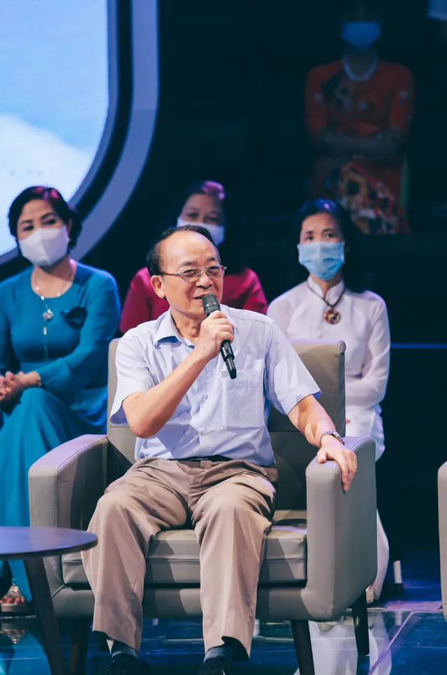 Ký ức bầu trời đầu tiên của dàn khách Quán thanh xuân: Ôn lại quá khứ để yêu hơn hiện tại - Ảnh 7. Ký ức bầu trời đầu tiên của dàn khách Quán thanh xuân: Ôn lại quá khứ để yêu hơn hiện tại - Ảnh 7.