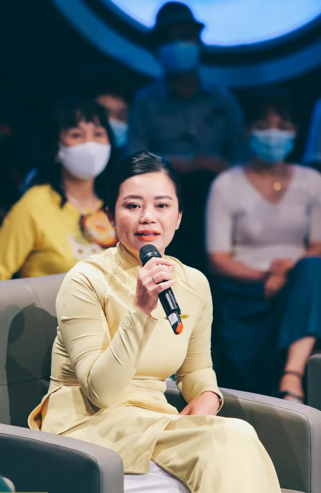 Ký ức bầu trời đầu tiên của dàn khách Quán thanh xuân: Ôn lại quá khứ để yêu hơn hiện tại - Ảnh 9. Ký ức bầu trời đầu tiên của dàn khách Quán thanh xuân: Ôn lại quá khứ để yêu hơn hiện tại - Ảnh 9.