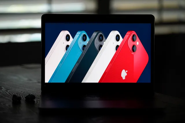 iPhone 13: Nhàm chán nhưng vẫn đắt hàng? - Ảnh 8. iPhone 13: Nhàm chán nhưng vẫn đắt hàng? - Ảnh 8.