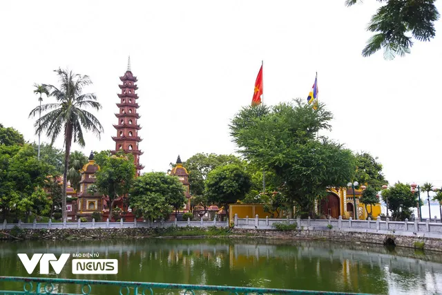 Nao lòng vẻ đẹp phố thu Hà Nội - Ảnh 11. Nao lòng vẻ đẹp phố thu Hà Nội - Ảnh 11.