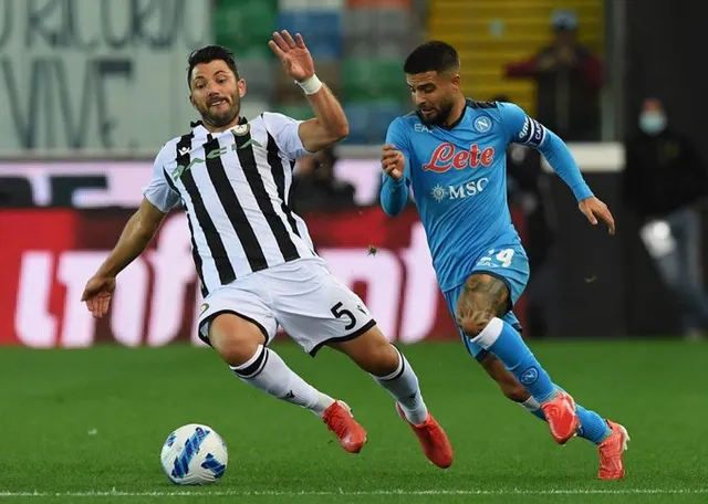 Thắng thuyết phục Udinese, Napoli vươn lên dẫn đầu Serie A - Ảnh 1.