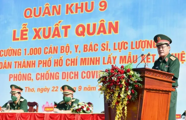 Quân khu 9 hỗ trợ 1.000 nhân lực giúp TP Hồ Chí Minh lấy mẫu xét nghiệm - Ảnh 2.