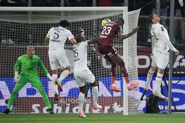 PSG suýt mất điểm trên sân của Metz - Ảnh 3.