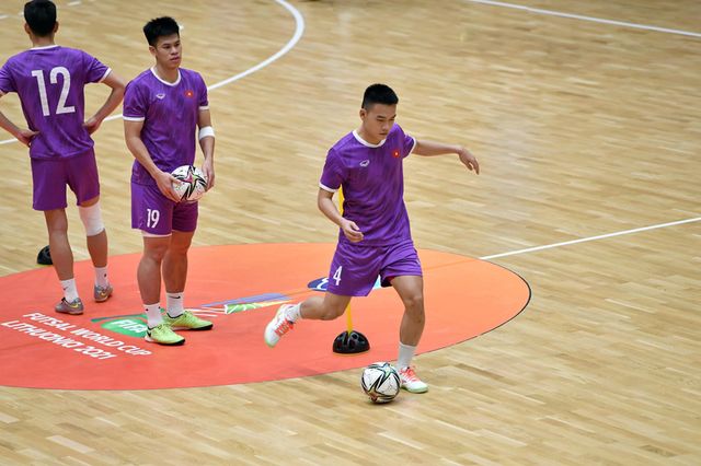 HLV Phạm Minh Giang: ĐT futsal Việt Nam tâm lý, bản lĩnh cầu thủ đã được nâng cao - Ảnh 1.