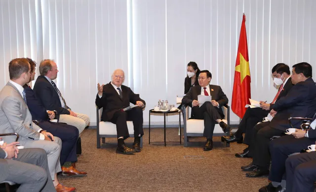 Chủ tịch Quốc hội: Việt Nam cam kết đồng hành, tạo điều kiện cho các nhà đầu tư quốc tế - Ảnh 2. Chủ tịch Quốc hội: Việt Nam cam kết đồng hành, tạo điều kiện cho các nhà đầu tư quốc tế - Ảnh 2.