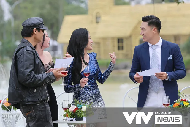 Gặp gỡ diễn viên truyền hình 2022: Shark Long Mạnh Trường và Nam giò Phương Oanh cực đẹp đôi - Ảnh 11. Gặp gỡ diễn viên truyền hình 2022: Shark Long Mạnh Trường và Nam giò Phương Oanh cực đẹp đôi - Ảnh 11.