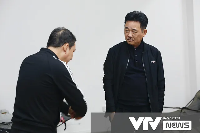 Táo quân 2022: Nét đăm chiêu của Ngọc hoàng Quốc Khánh - Ảnh 8. Táo quân 2022: Nét đăm chiêu của Ngọc hoàng Quốc Khánh - Ảnh 8.