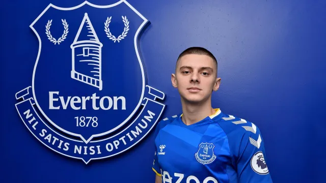 Everton hoạt động năng nổ nhất trên thị trường chuyển nhượng mùa đông - Ảnh 1.