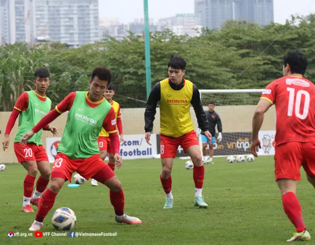 Hoàng Đức trở lại đội tuyển, HLV Park Hang Seo rèn kỹ các tân binh - Ảnh 6.