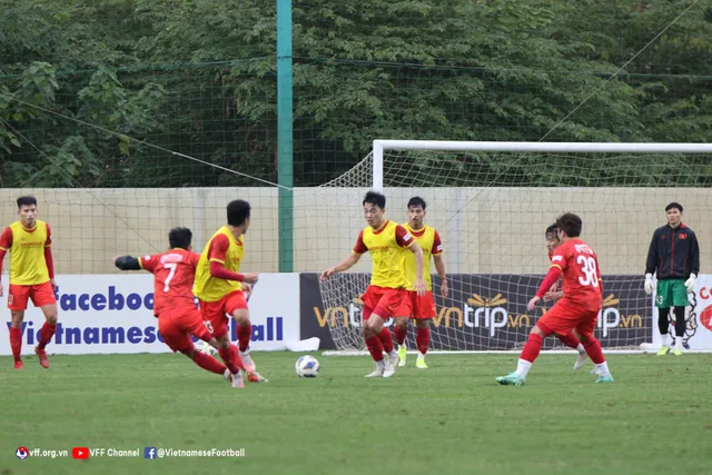 Hoàng Đức trở lại đội tuyển, HLV Park Hang Seo rèn kỹ các tân binh - Ảnh 9.