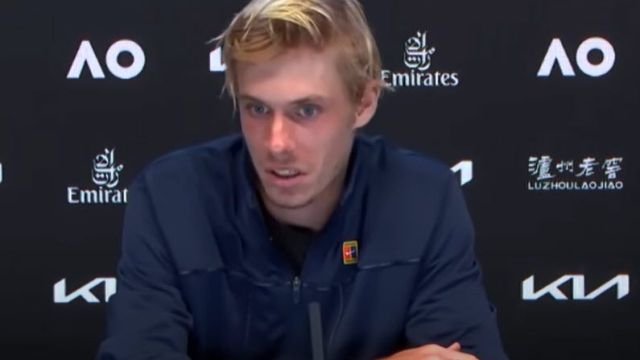 Shapovalov tố trọng tài thiên vị Nadal - Ảnh 3.