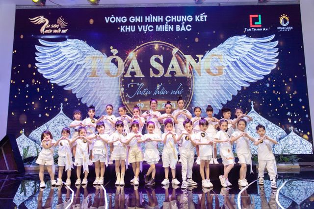 Toả sáng thiên thần nhí mùa 3: Vòng ghi hình chung kết khu vực miền Bắc diễn ra thành công tốt đẹp - Ảnh 3.