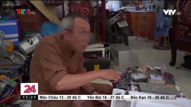 Biến thợ sửa đồ điện thành... bác sĩ đầu ngành để bán thuốc giả - Ảnh 2. Biến thợ sửa đồ điện thành... bác sĩ đầu ngành để bán thuốc giả - Ảnh 2.