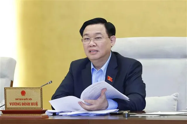Cho ý kiến về một số nội dung quan trọng trước khi trình Quốc hội xem xét - Ảnh 3. Cho ý kiến về một số nội dung quan trọng trước khi trình Quốc hội xem xét - Ảnh 3.