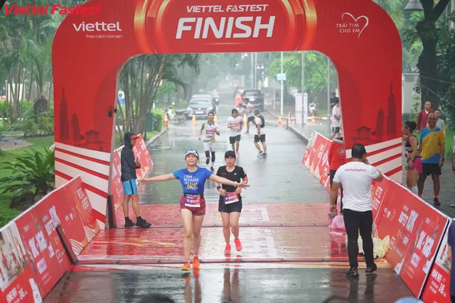 Viettel Fastest 2022: Hơn 760 triệu ủng hộ chương trình Trái tim cho em - Ảnh 9. Viettel Fastest 2022: Hơn 760 triệu ủng hộ chương trình Trái tim cho em - Ảnh 9.