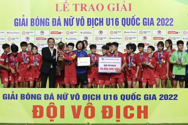 ẢNH | Phong Phú Hà Nam vô địch giải bóng đá Nữ U16 Quốc gia 2022 - Ảnh 9.