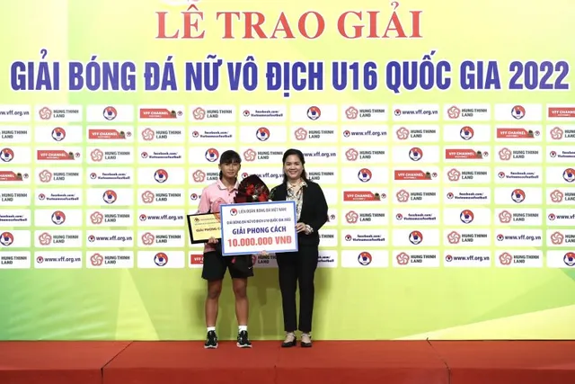 ẢNH | Phong Phú Hà Nam vô địch giải bóng đá Nữ U16 Quốc gia 2022 - Ảnh 6.