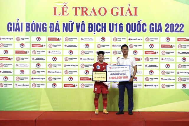 ẢNH | Phong Phú Hà Nam vô địch giải bóng đá Nữ U16 Quốc gia 2022 - Ảnh 4.