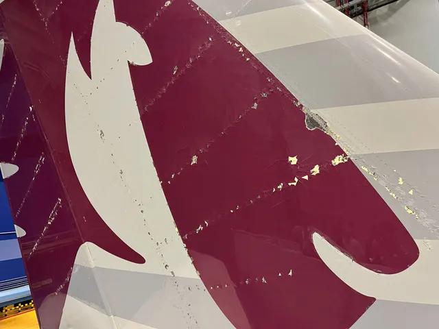 Airbus và Qatar Airways một lần nữa đối mặt tại tòa án liên quan đến máy bay A350 - Ảnh 2.