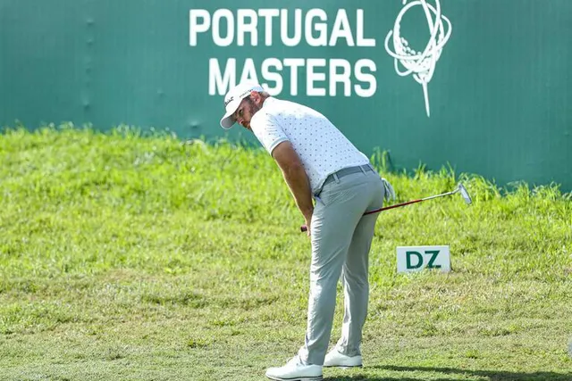 Jordan Smith chia sẻ ngôi đầu sau vòng 2 Giải golf Bồ Đào Nha Masters - Ảnh 1.