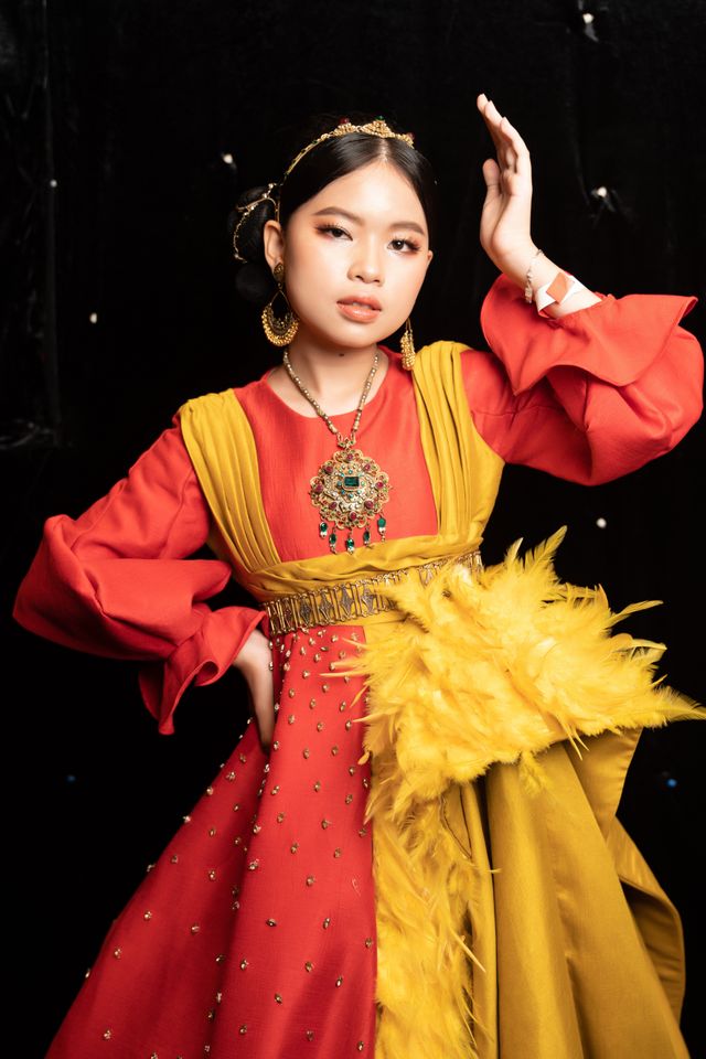 Ngắm dàn mẫu nhí mở màn Bangkok Kids International Fashion Week 2022 - Ảnh 4.