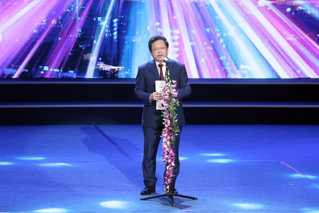 VDA 2022: Vinh danh 49 tổ chức, doanh nghiệp và sản phẩm, giải pháp chuyển đổi số Việt Nam - Ảnh 2. VDA 2022: Vinh danh 49 tổ chức, doanh nghiệp và sản phẩm, giải pháp chuyển đổi số Việt Nam - Ảnh 2.