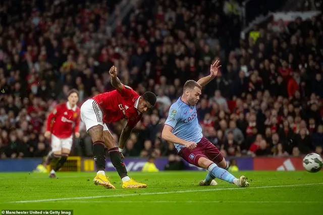 Man Utd 4-2 Aston Villa: Hiệp 2 bùng nổ, ngược dòng ấn tượng   - Ảnh 2.