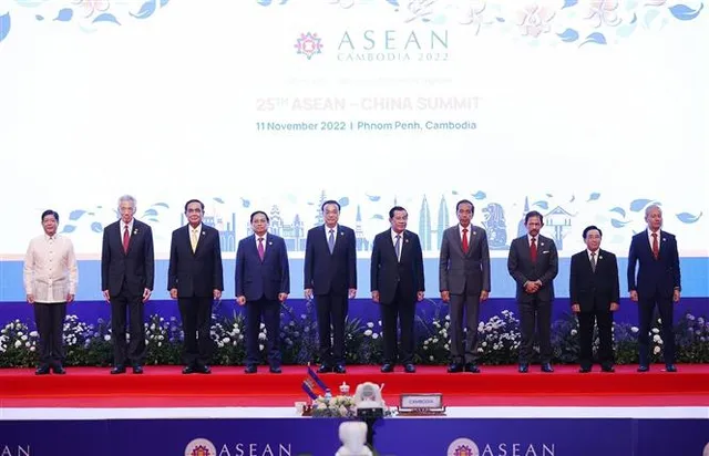Hội nghị Cấp cao ASEAN - Trung Quốc lần thứ 25 - Ảnh 4. Hội nghị Cấp cao ASEAN - Trung Quốc lần thứ 25 - Ảnh 4.