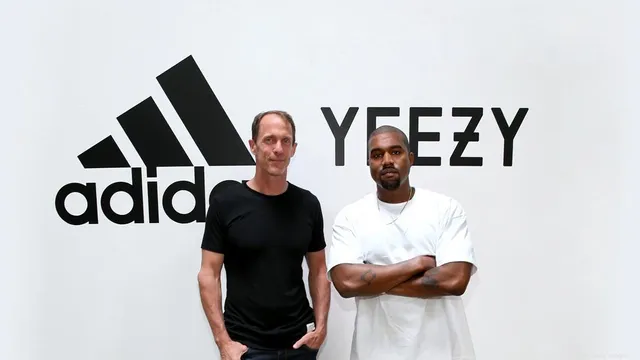 Kanye West bị tố bắt nạt nhân viên tại Adidas - Ảnh 2.