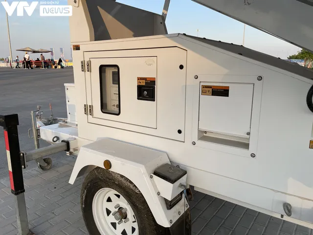 Những chiếc đèn năng lượng mặt trời: Phát đi thông điệp World Cup xanh của Qatar - Ảnh 3. Những chiếc đèn năng lượng mặt trời: Phát đi thông điệp World Cup xanh của Qatar - Ảnh 3.