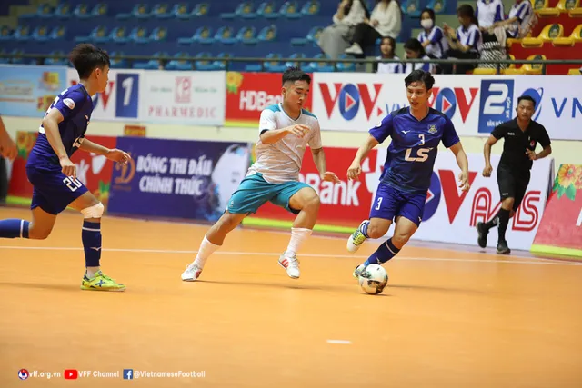 Vòng 18 giải Futsal VĐQG 09/11 | Tân Hiệp Hưng vươn lên top 6 - Ảnh 1.