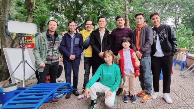 Phim trường tuần qua: Phim mới bấm máy đúng dịp cuối năm của VFC lộ diện - Ảnh 7. Phim trường tuần qua: Phim mới bấm máy đúng dịp cuối năm của VFC lộ diện - Ảnh 7.