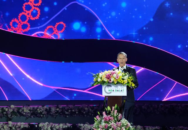 Festival hoa Đà Lạt 2022 chính thức khai mạc - Ảnh 1.