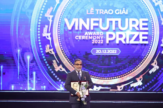 Toàn cảnh lễ trao giải VinFuture 2022 - Ảnh 10. Toàn cảnh lễ trao giải VinFuture 2022 - Ảnh 10.