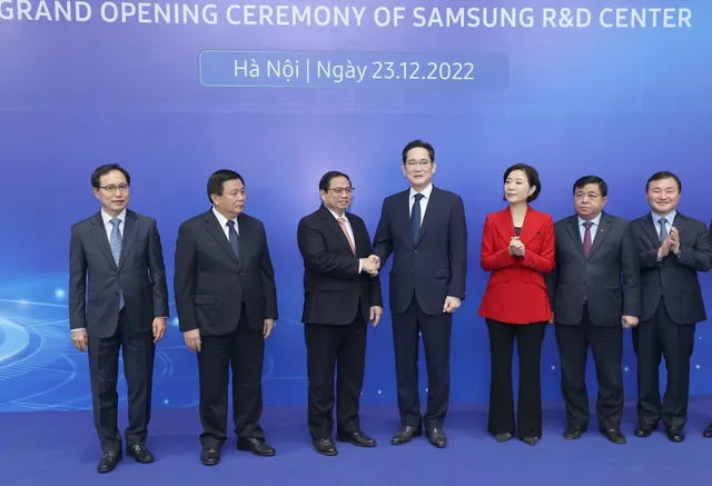 Thủ tướng Phạm Minh Chính dự khánh thành Trung tâm Nghiên cứu và Phát triển của Samsung - Ảnh 3.