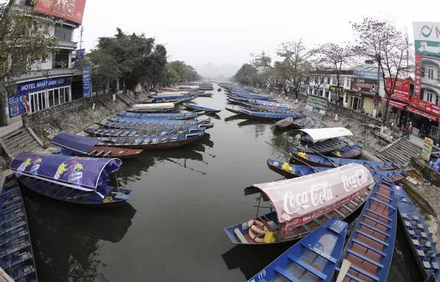 Chùa Hương sẵn sàng cho ngày đón khách chính thức - Ảnh 11. Chùa Hương sẵn sàng cho ngày đón khách chính thức - Ảnh 11.