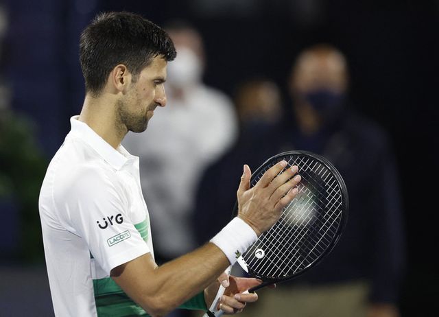 Thua sốc Jiri Vesely, Novak Djokovic mất vị trí số một thế giới - Ảnh 2.