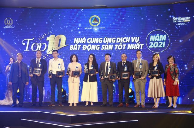 Meey Land lọt Top 10 nhà cung ứng dịch vụ Bất động sản tốt nhất năm 2021 - Ảnh 1.