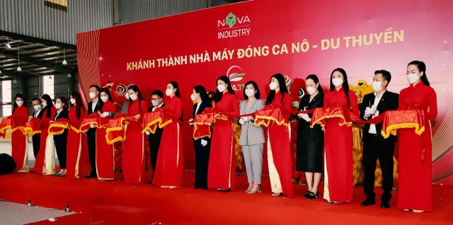 Khánh thành nhà máy đóng cano, du thuyền Nova Tân Viễn Đông - Ảnh 1.