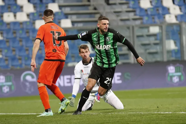 Sassuolo chiến thắng dễ dàng trước Spezia trên sân nhà - Ảnh 1.