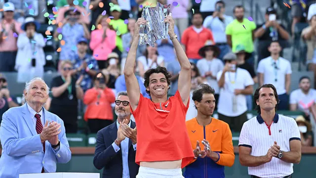 Vượt qua Rafael Nadal, Taylor Fritz vô địch Indian Wells mở rộng 2022 - Ảnh 2.