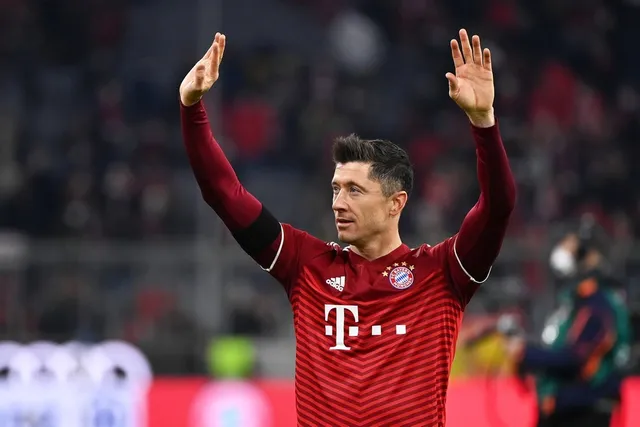 Robert Lewandowski tiến gần tới danh hiệu Chiếc giày Vàng châu Âu - Ảnh 1.